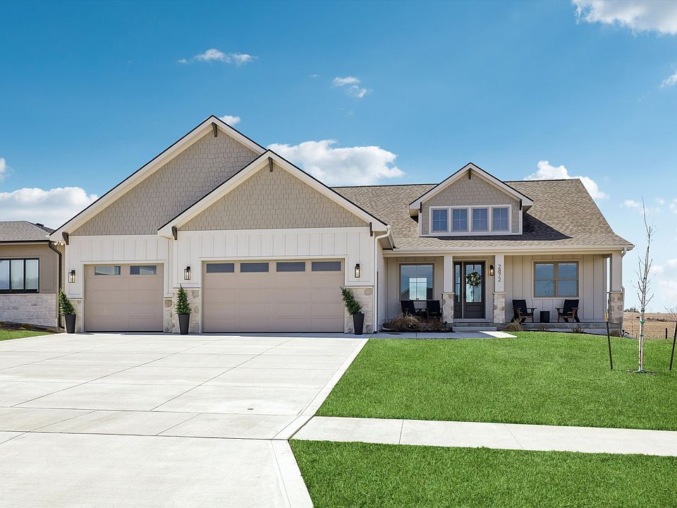 1st image of 2872 NW Beechwood Dr