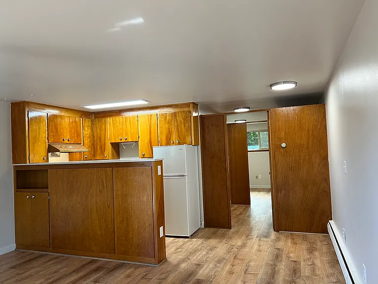 103 E Lynn St #102 — Photo 13