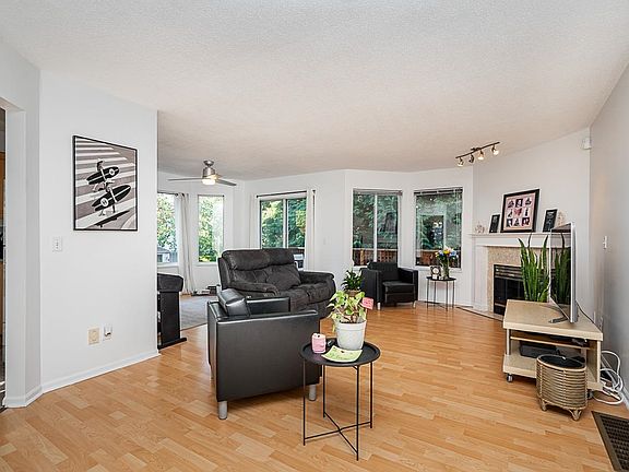 3rd image of 7875 122nd St #43