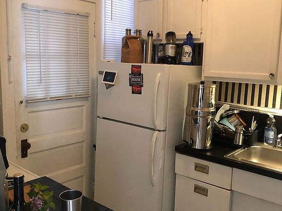4th image of 109 S Boulevard APT 3