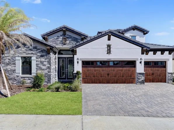 35483 Big Hawk Dr, Zephyrhills, FL 33541