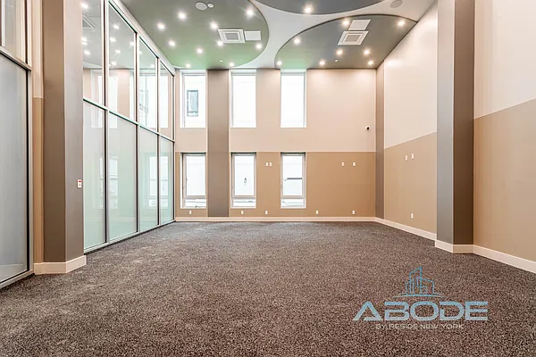 Rented by Reside New York | media 39