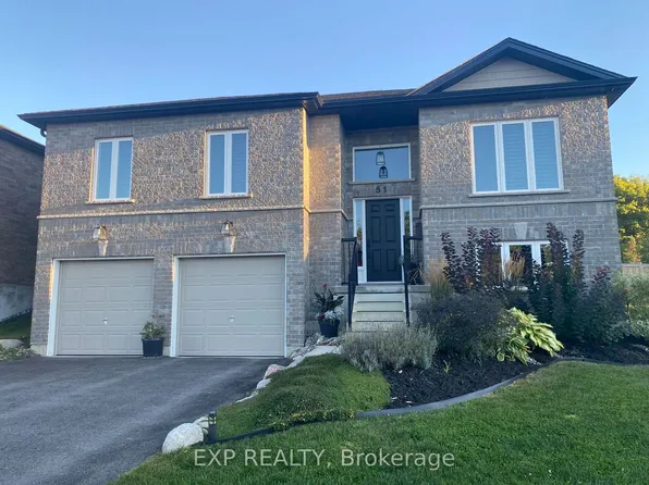 51 Hunter Ave, Tay, ON L0K 2A0
