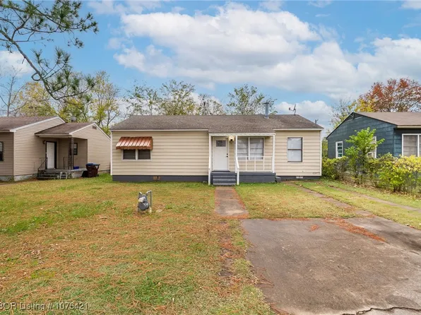 1301 N Albert Pike Ave, Fort Smith, AR 72904