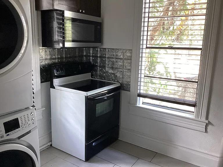 601 S Delaware Ave #3 — Photo 12
