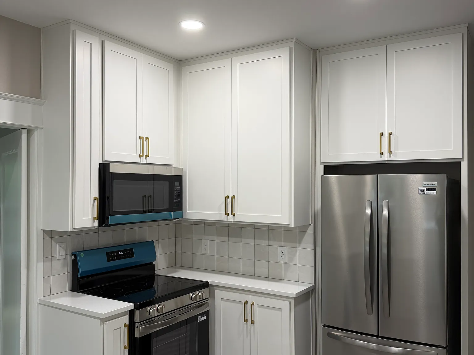 4 bed, 2580 sqft, $3,900 — Photo 4