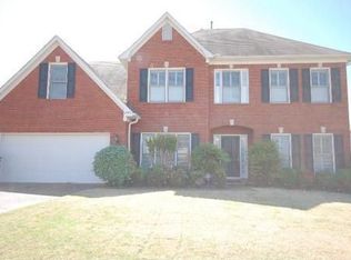 8957 Dewberry Ln, Cordova, TN 38016