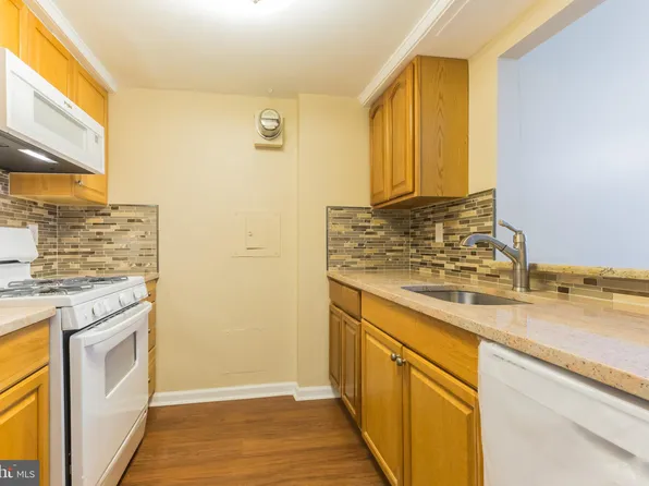 50 Belmont Ave APT 212, Bala Cynwyd, PA 19004