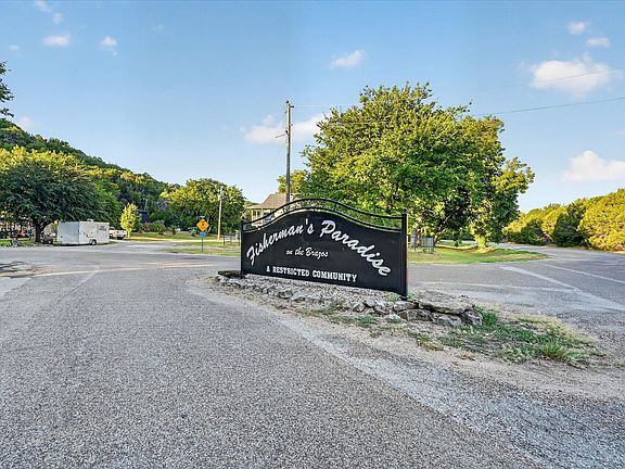3rd image of 9604 Eagles Nest Ct