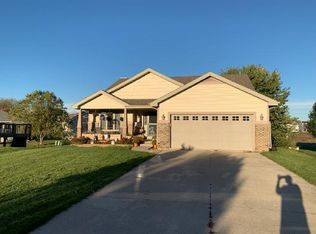 2876 Winterhazel Ln, Fitchburg, WI 53711