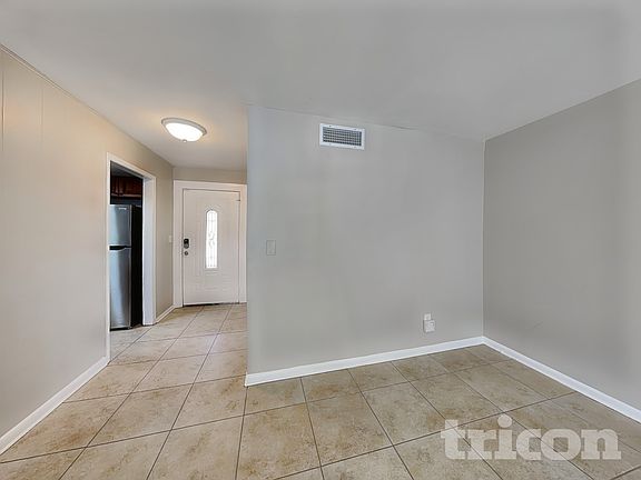 2nd image of 616 Leisure Ave