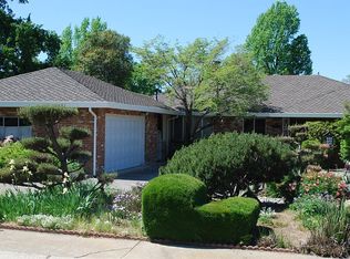 5840 Holstein Way, Sacramento, CA 95822