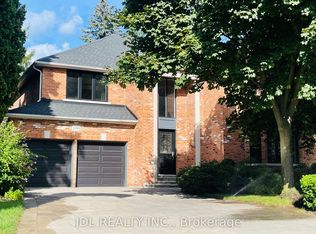 1283 Lindburgh Ct, Mississauga, ON L5H4J2