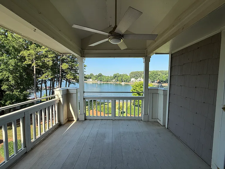 7834 Village Harbor Dr — Photo 31