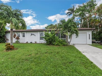 1192 Moody Rd, North Fort Myers, FL, 33903
