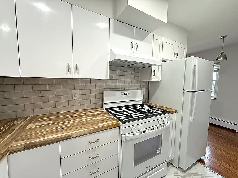 455 Fairview Ave #22 — Photo 7