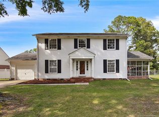 3611 Sturbridge Dr, Hope Mills, NC 28348