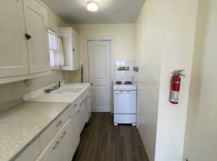 730 Arapahoe St APT B, Thermopolis, WY 82443