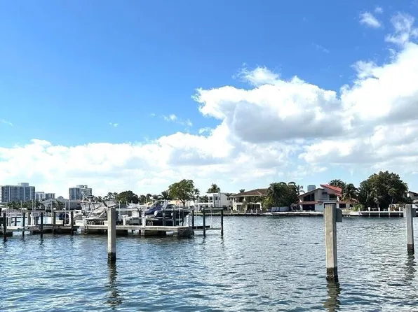 1945 S Ocean Drive #609, Hallandale Beach, FL 33009