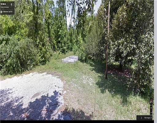 2nd image of 106 30th St