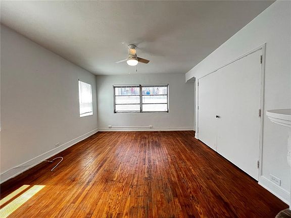 4th image of 1557 Euclid Ave #6E