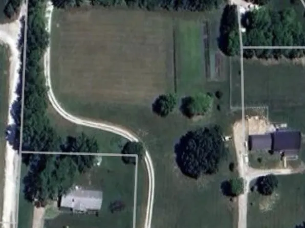 2 Long Oaks Ln, Saint Paul, MO 63366