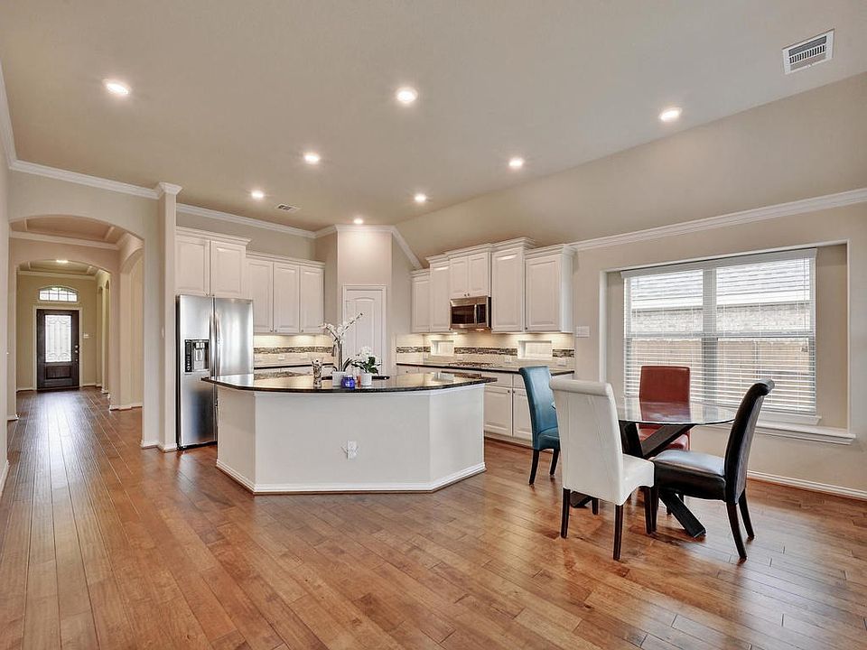 1st image of 3229 Cotton Blossom Way