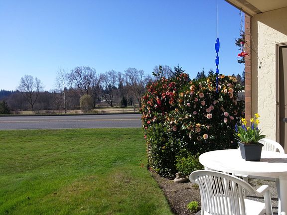 2nd image of 23301 Lakeview Dr