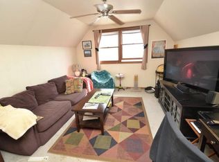 2225 S 90th St, Milwaukee, WI 53227