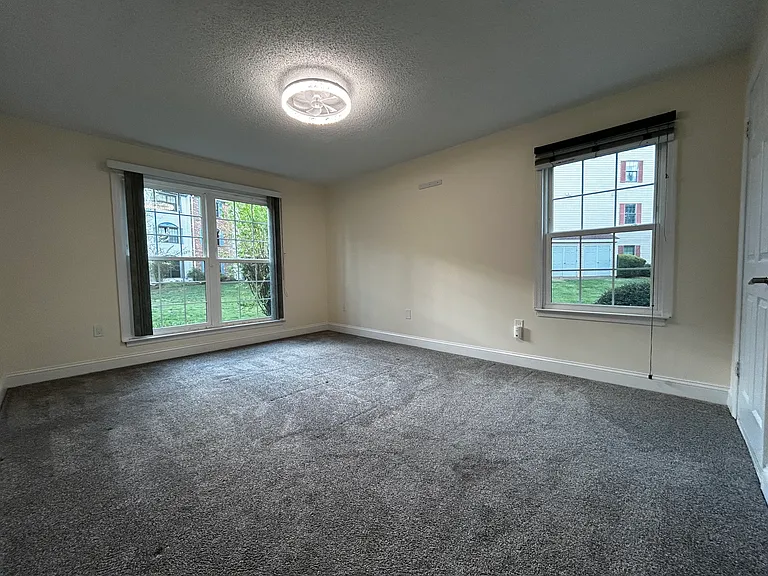 16 Rickard Ct — Photo 10