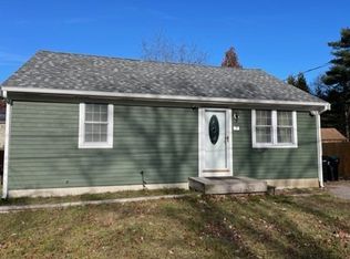 7 Downey St, Plymouth, MA 02360