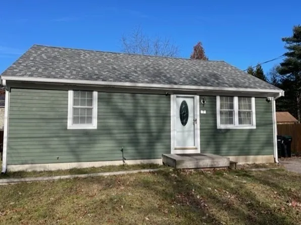 7 Downey St, Plymouth, MA 02360