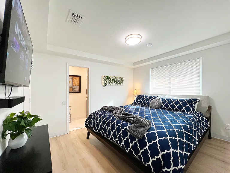 9241 Markanne Dr — Photo 45