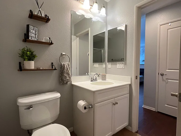 1722 Cripple Creek Dr #4 — Photo 15