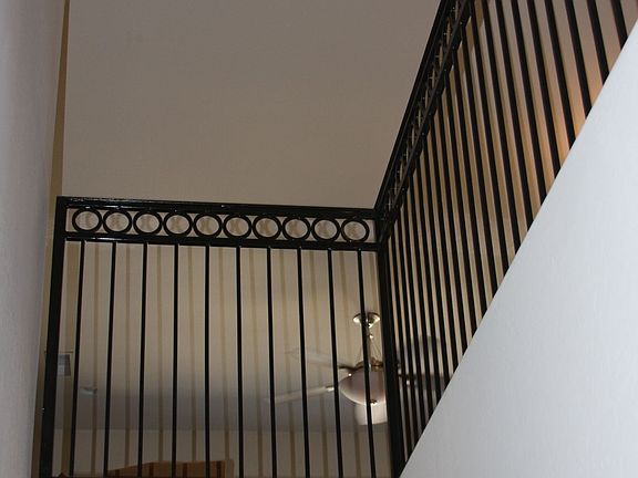 4th image of 3421 E Avalon Dr