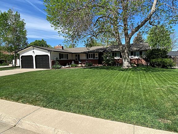 4th image of 925 Emerald St