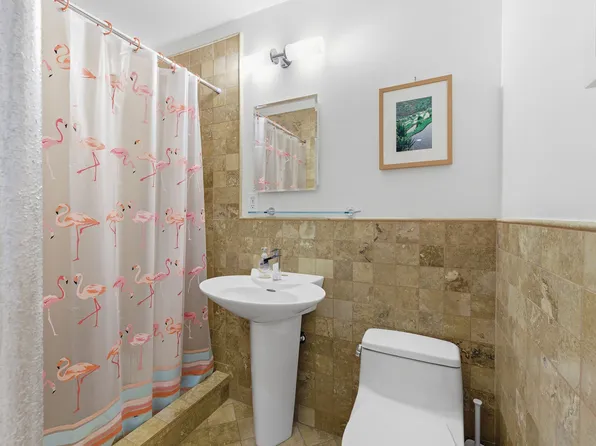 360 West 21st Street image 16 of 21