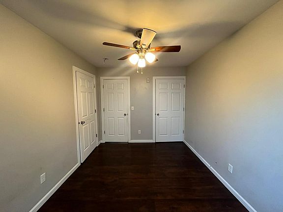 5th image of 3220 Portland Ave APT 202
