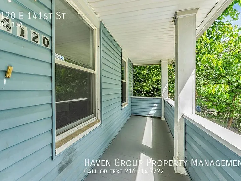 4120 E 141st St — Photo 3