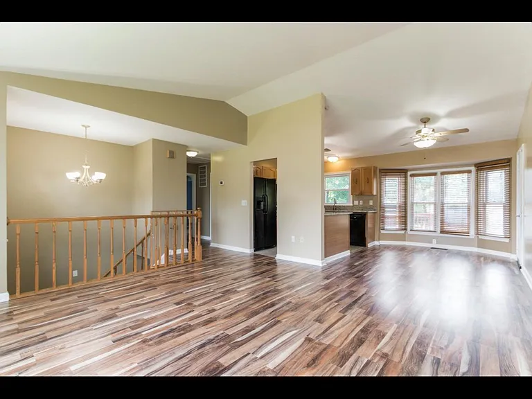 1214 Dewberry Dr — Photo 29