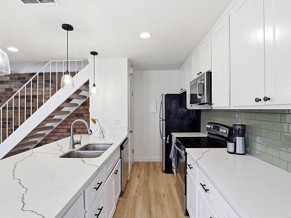 5th image of 5473 Tradewinds Ct #2