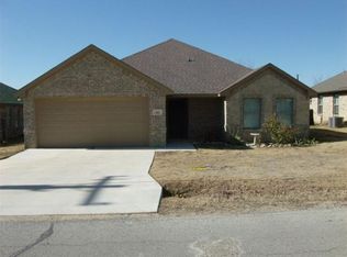 505 N Avenue E, Springtown, TX 76082