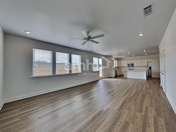 5th image of 116 Punderson Dr