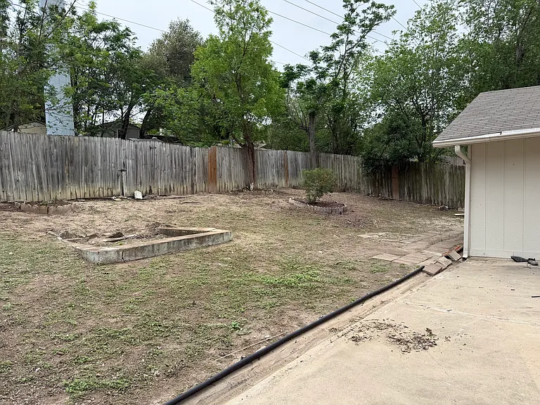 7038 Forest Meadow St — Photo 14