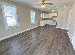 1615 Strong Ave, Elkhart, IN 46514