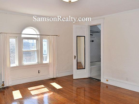 3rd image of 257 Gano St #14