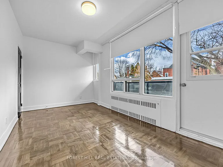 70 Spadina Rd #102 — Photo 22