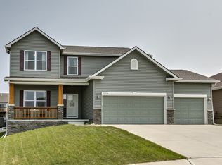 17208 Christensen Rd, Gretna, NE 68028