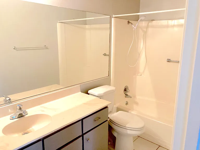 910 Duncan Ln #2 — Photo 8