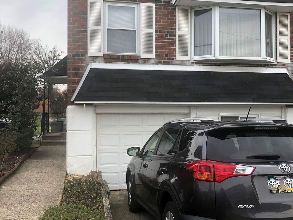 1st image of 3638 Genesee Dr Floor 2